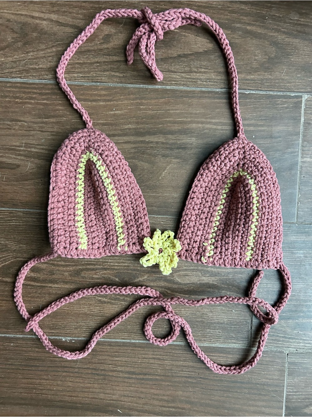 Crochet‎ bikini top
